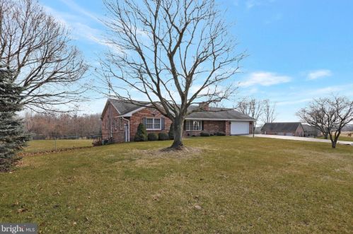 12798 Ridge Rd, Upton, PA 17225-9116