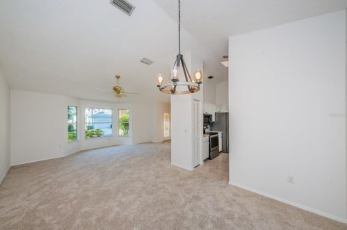 1025 Pointe Alexis Dr, Tarpon Springs FL  34689-7105 exterior