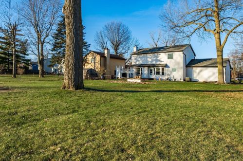 3081 Louise Ave, Darbydale, OH 43123-2352