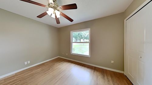 584 Oakwood Ave, Orange City FL  32763-4211 exterior