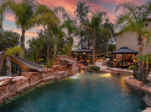 28030 Gibraltar Ln, Santa Clarita CA  91384-4548 exterior