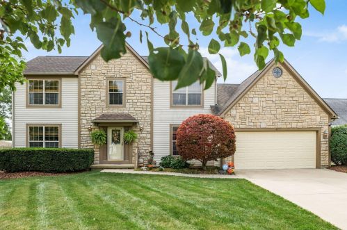 1189 River Trail Ct, Darbydale, OH 43123-8753