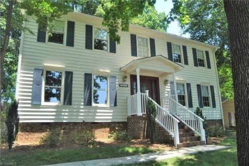 5831 Stoney Glen Loop, Greensboro, NC 27409-2740