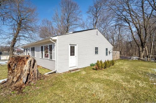 70 South St, Patterson NY  12563-3104 exterior