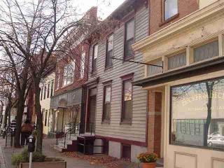 146 Central Ave, Albany, NY 12206-2901