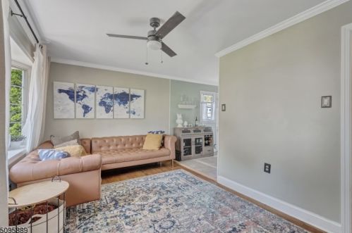 113 Santa Fe Trl, Hopatcong NJ  07843-1247 exterior