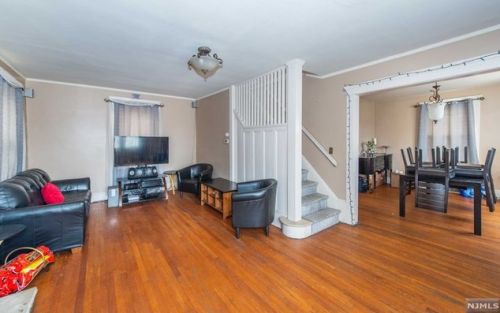 221 Burlington Ave, Paterson NJ  07502-1354 exterior