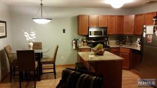 6 Coriander Way, Englewood NJ  07631-3352 exterior