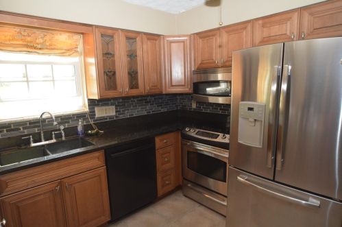 765 Twin Fox Dr, Milford, OH 45150-1438