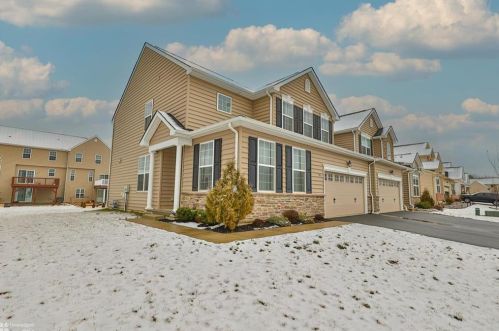 961 Swallow Tail Ln, Breinigsville, PA 18031