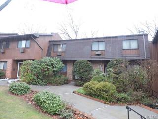 79 Coachlight Sq, Montrose, NY 10548-1246