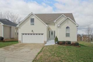 1600 Hedgewood Rd, Clarksville, TN 37042-8680