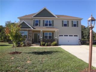 173 Wheatfield Dr, Statesville, NC 28677-8452