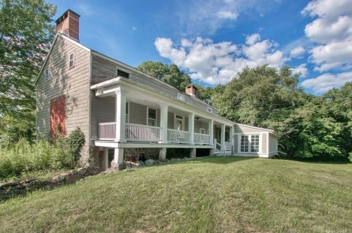 120 Schmitt Ln, Montgomery NY  12549-2044 exterior