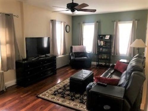 6 Winter Ave, Taunton MA 02780-1941 exterior