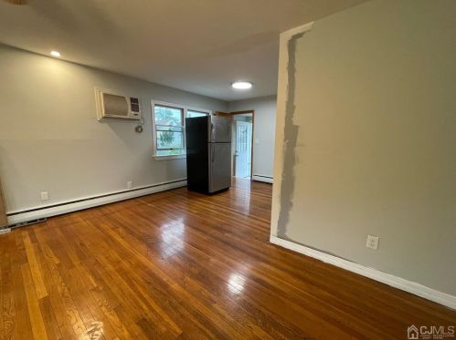 139 Worth St, Iselin NJ  08830-2458 exterior