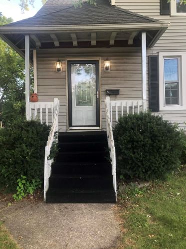 602 Linden St, Waukesha, WI 53186-5139