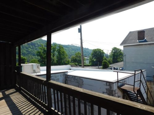 107 2 St, Monongahela PA 15063-2340 exterior