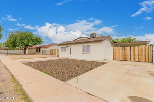 4007 13th Way, Phoenix, AZ 85014-4912