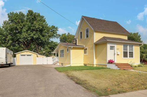 517 Proctor Ave, Otsego, MN 55330-1847