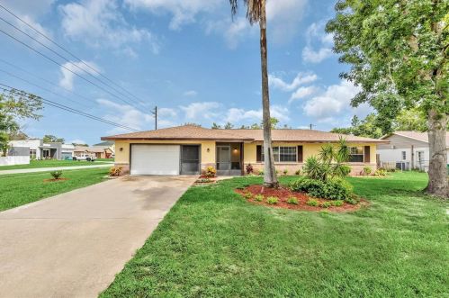 2994 Etta Cir, Deltona, FL 32738-7214