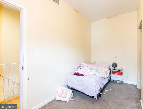 578 Clinton St, Camden NJ  08103-1330 exterior