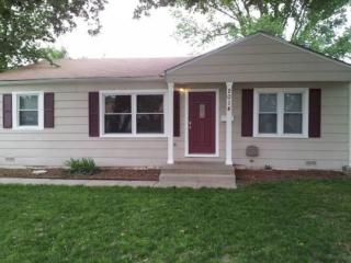 2014 Everett St, Wichita KS  67213-2810 exterior