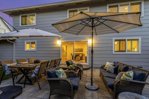 1685 Grizilo Dr, San Jose CA  95124-1920 exterior