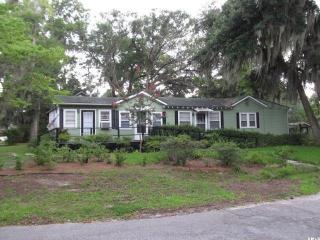 2300 King St, Beaufort SC  29902-4851 exterior
