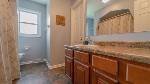 633 Laurel Dr, Dyer IN  46311-2231 exterior