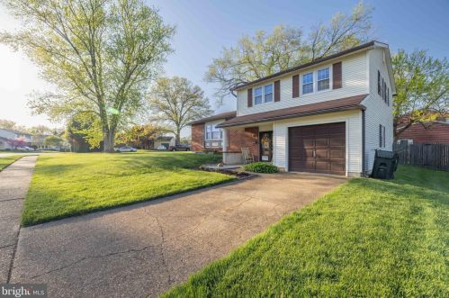 11 Wedgefield Dr, New Castle, DE 19720-3727