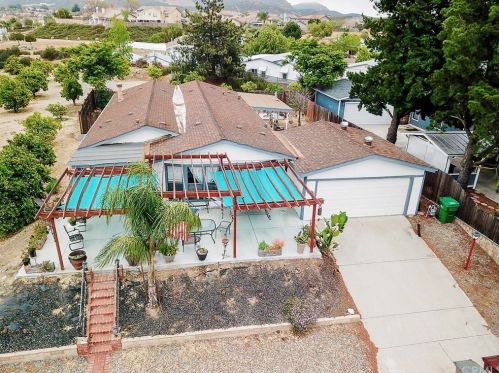 33960 Harvest Way, Wildomar, CA 92595-9151