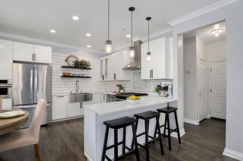 7949 Winter View Ct, El Cajon CA  92021-1372 exterior