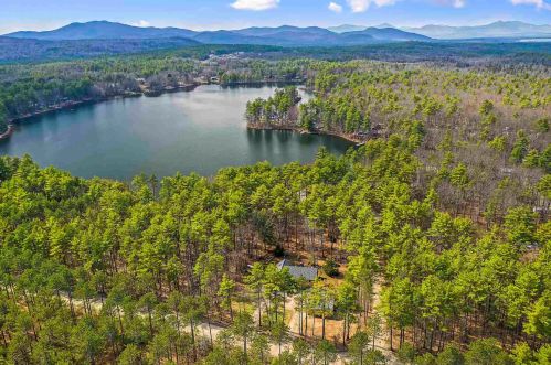 45 Duncan Lake Rd, Ossipee, NH 03864-7102