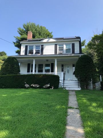 1185 Meriden Rd, Waterbury, CT 06705-3630