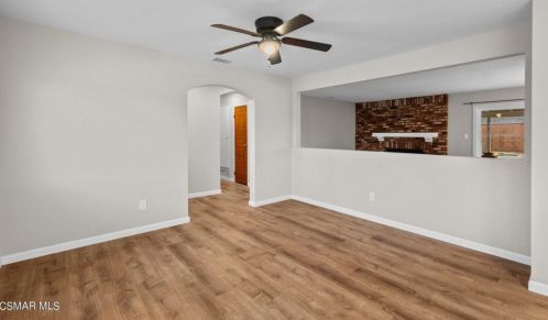 3026 Amarillo Ave, Simi Valley CA  93063-1704 exterior