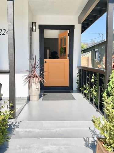 2246 Mcnab Ave, Long Beach, CA 90815-3340