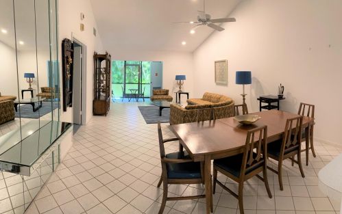 10076 Shadywood Pl, Boynton Beach, FL 33437-1365