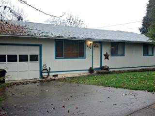 430 Susan Ave, Winston, OR 97496-9553