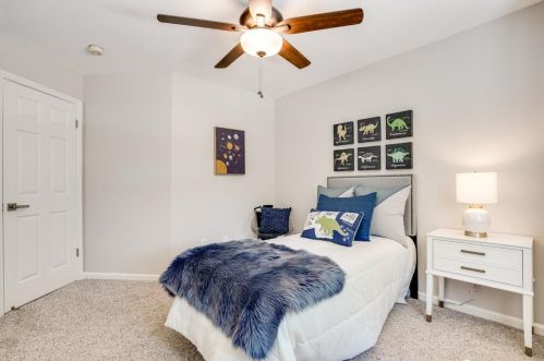 7577 Trotter Way, Pleasanton CA  94566-3121 exterior