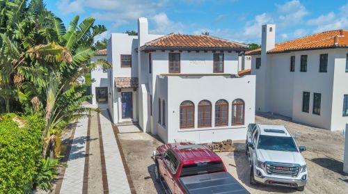 319 Valencia Rd, West Palm Beach, FL 33401-7931