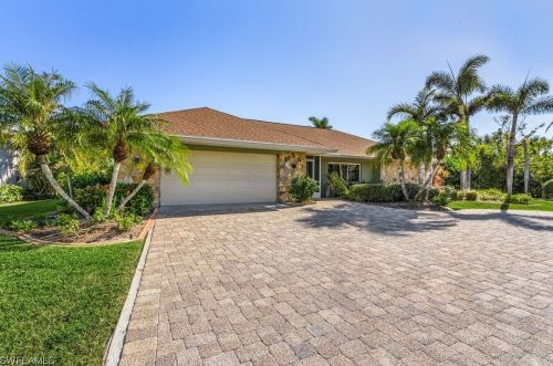 1224 Kittiwake Cir, Sanibel FL  33957-3608 exterior