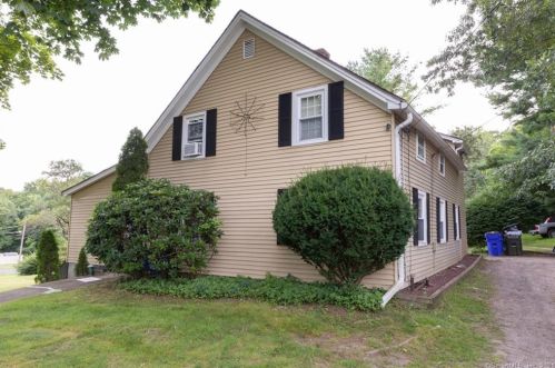 281 Watertown Rd, Waterbury, CT 06762-1506