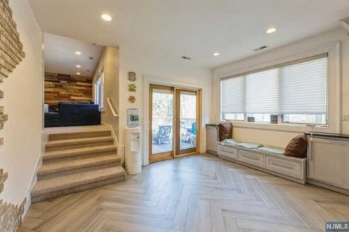 1097 Korfitsen Rd, N Milford NJ  07646-2410 exterior