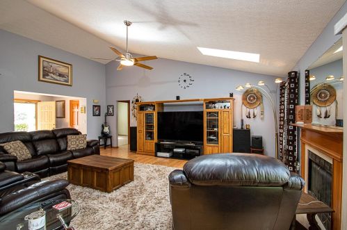 245 Key Blvd, Pataskala OH  43062-8121 exterior