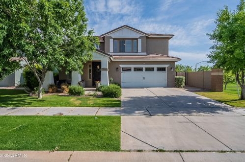 4027 Cullumber St, Gilbert AZ  85234-0719 exterior