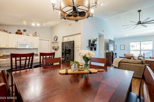 613 Devon Dr, Gilbert AZ 85233-7827 exterior