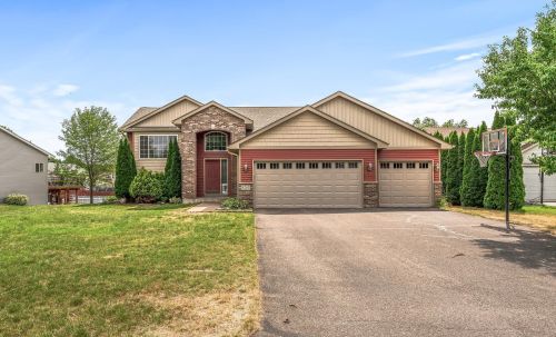 8263 Parell Ave, Otsego, MN 55330-4564
