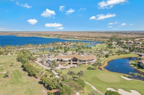 9186 Treeside Ct, Naples, FL 34120-4340