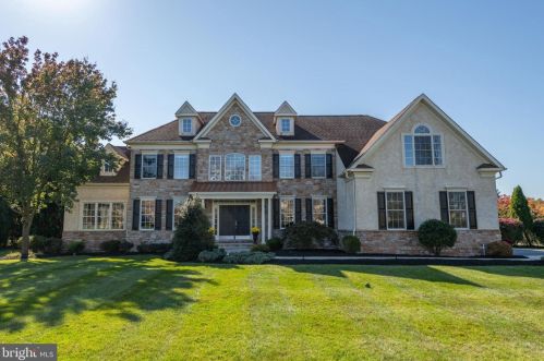 4040 Steeplechase Dr, Collegeville PA  19426-1265 exterior